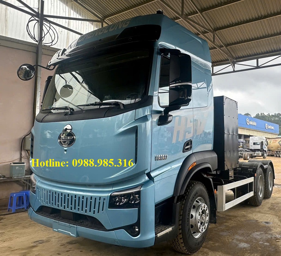 Xe đầu kéo điện 2026